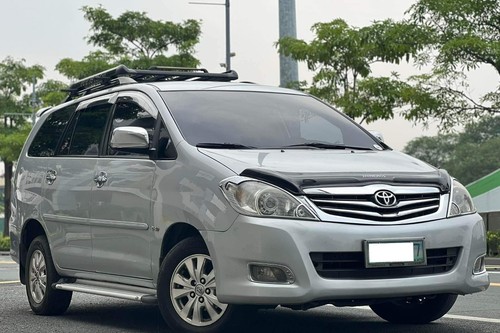Second hand 2011 Toyota Innova 2.5L G AT 
