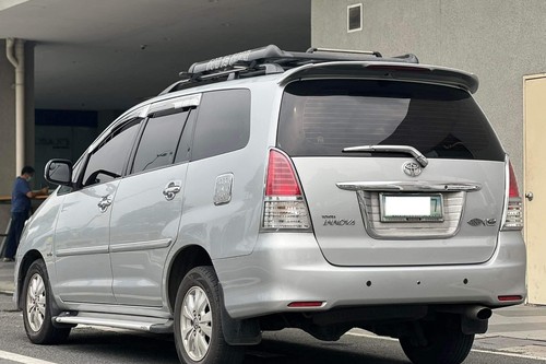 Used 2011 Toyota Innova 2.5L G AT