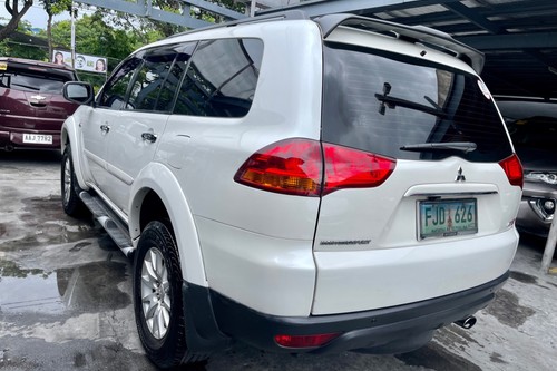 Old 2013 Mitsubishi Montero Sport GTV 4x4 AT