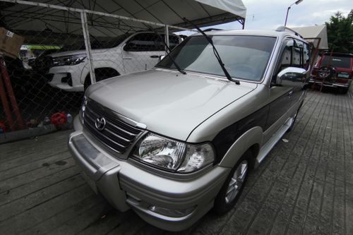 2nd Hand 2004 Toyota Revo 2.0L VX AT