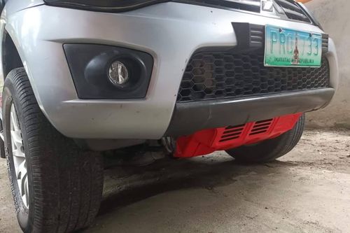 Second hand 2011 Mitsubishi Strada 2.5L GLX MT 