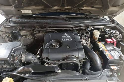 Used 2011 Mitsubishi Strada 2.5L GLX MT