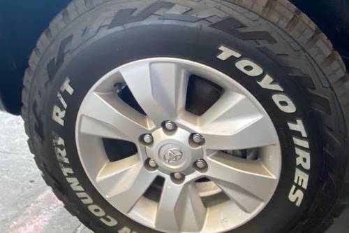 Used 2016 Toyota Hilux 2.4 E DSL 4x2 M/T