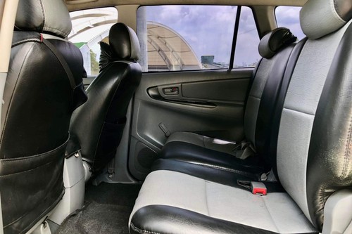 Used 2007 Toyota Innova 2.0L J MT