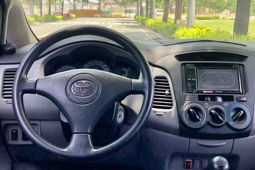 Used 2007 Toyota Innova 2.0L J MT