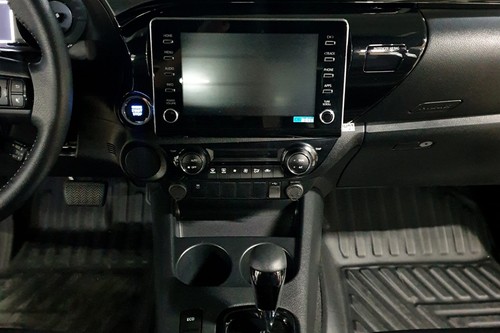 Used 2022 Toyota Hilux Conquest 2.4 4x2 A/T