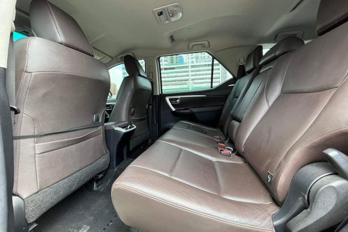 Used 2017 Toyota Fortuner 2.4 V AT