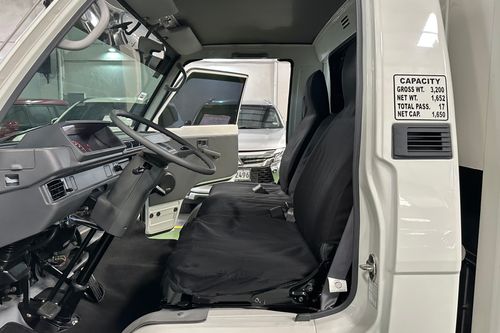 Used 2022 Mitsubishi L300 Exceed 2.2 Diesel Euro 4