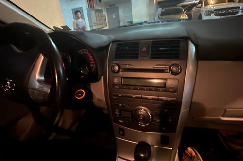 Second hand 2013 Toyota Corolla Altis 1.6 G MT 