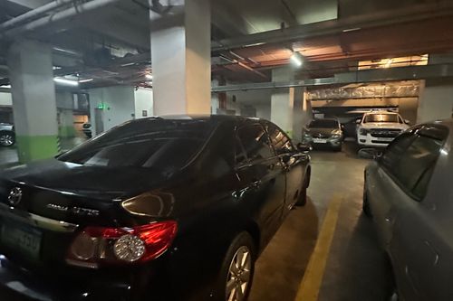 Used 2013 Toyota Corolla Altis 1.6 G MT