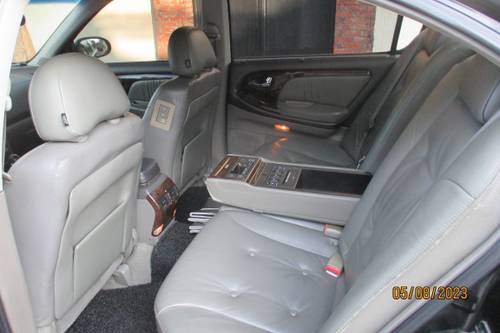 Used 2004 Nissan Cefiro Brougham VIP