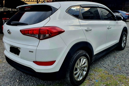 Second hand 2018 Hyundai Tucson 2.0 CRDi GL 8AT 2WD (Dsl) 