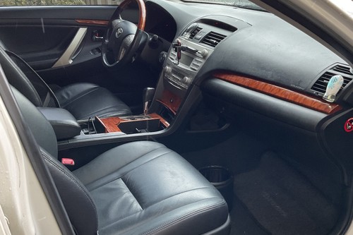 Second hand 2012 Toyota Camry 3.5 Q 