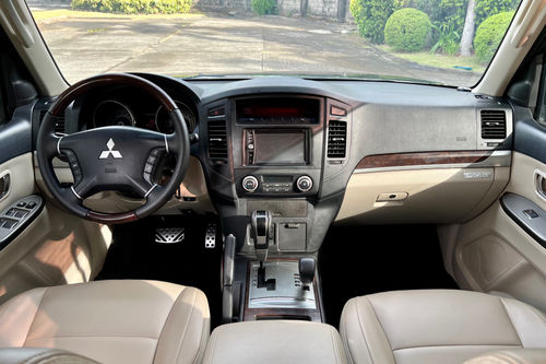Used 2013 Mitsubishi Pajero GLS 3.2 Di-D 4WD AT
