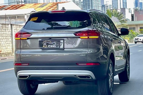 Old 2023 Geely Azkarra Luxury