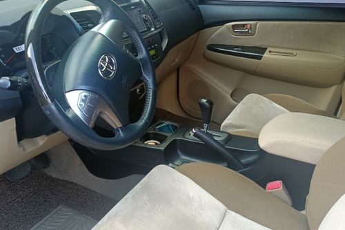 2nd Hand 2014 Toyota Fortuner Dsl AT 4x2 2.5 G