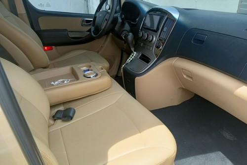 Used 2011 Hyundai Grand Starex 2.5L Gold CRDi AT