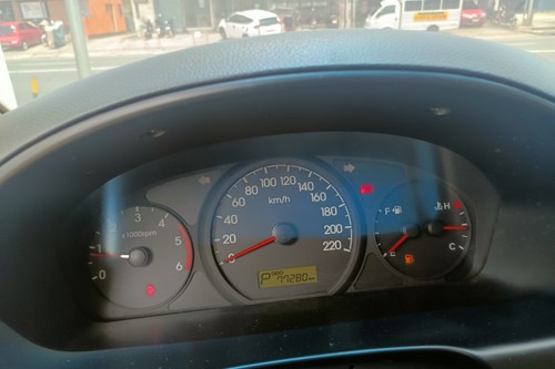 Used 2011 Hyundai Grand Starex 2.5L Gold CRDi AT