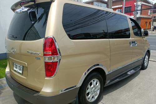 Used 2011 Hyundai Grand Starex 2.5L Gold CRDi AT