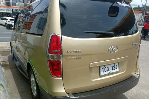 Used 2011 Hyundai Grand Starex 2.5L Gold CRDi AT