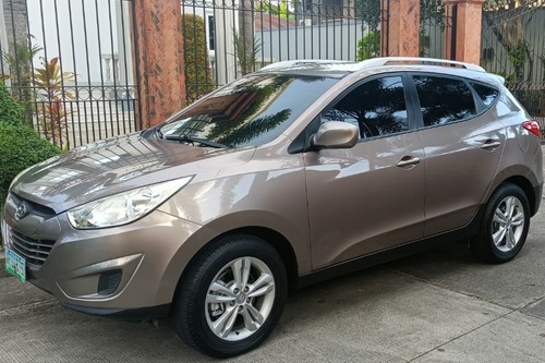 Second hand 2012 Hyundai Tucson 2.0L S AT 
