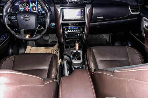 Used 2023 Toyota Land Cruiser Prado 3.0L Diesel AT