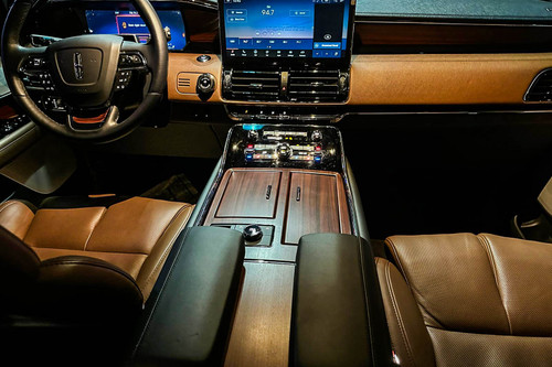 Used 2023 Lincoln Navigator 5.4L