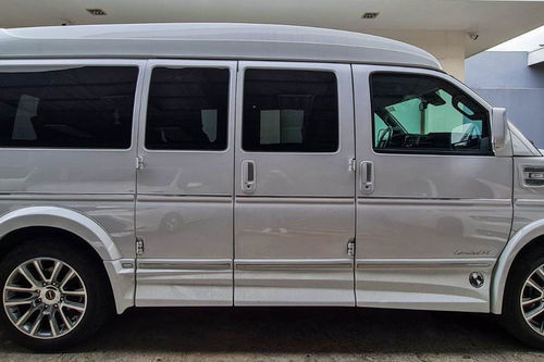 2nd Hand 2023 GMC Savana Explorer Limited SE