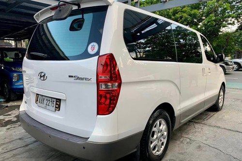 Second hand 2014 Hyundai Grand Starex 2.5 Gold Dsl 