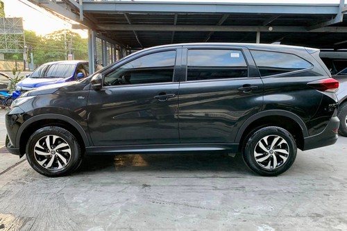 2nd Hand 2018 Toyota Rush 1.5 E AT