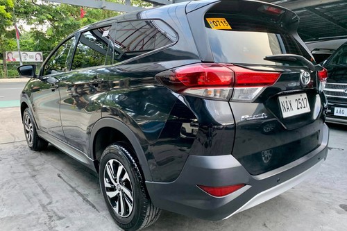 Old 2018 Toyota Rush 1.5 E AT
