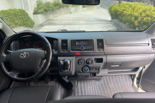 Old 2021 Toyota Hiace 3.0L Commuter MT