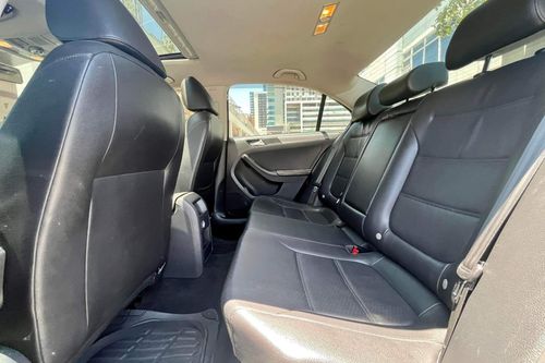 Second hand 2017 Volkswagen Jetta 2.0 TDI DSG Comfortline 