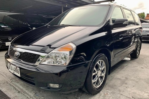 Second hand 2014 Kia Carnival 2.9L EX 