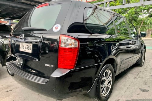 Second hand 2014 Kia Carnival 2.9L EX 