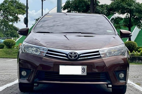 Used 2015 Toyota Corolla Altis 1.6 V AT
