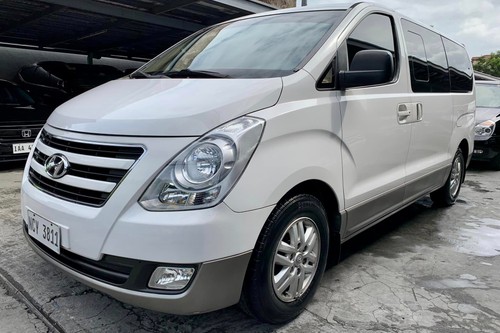 Second hand 2016 Hyundai Grand Starex 2.5 Gold Dsl 