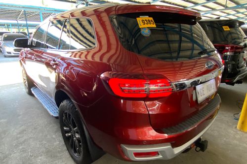 Second hand 2016 Ford Everest Titanium 3.2L 4x4 AT with Premium Package (Optional) 