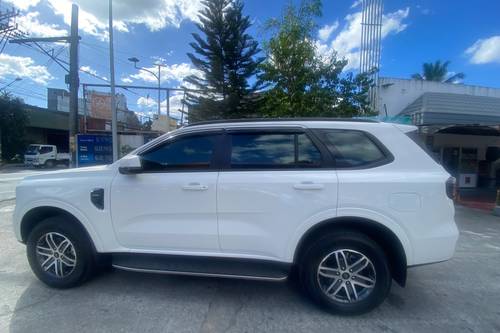 Old 2023 Ford Everest 2.0L Turbo Limited 4x2 AT