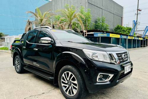 Second hand 2020 Nissan NP300 Navara 2.5L 4x2 EL 7AT Calibre 