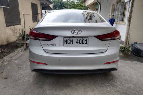 Old 2016 Hyundai Elantra 1.6 GL 6A/T