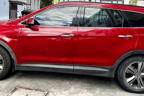 2nd Hand 2014 Hyundai Grand Santa Fe 2.2 6AT 4WD Premium