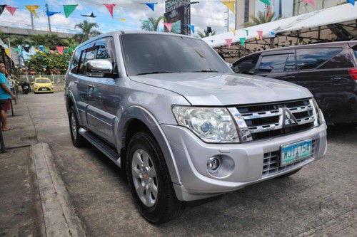 Second hand 2013 Mitsubishi Pajero GLS 3.2 Di-D 4WD AT 