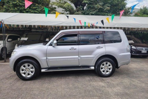 Used 2013 Mitsubishi Pajero GLS 3.2 Di-D 4WD AT