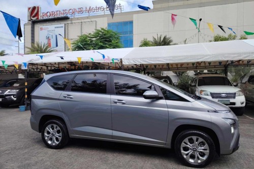 Used 2023 Hyundai Stargazer 1.5 GL IVT