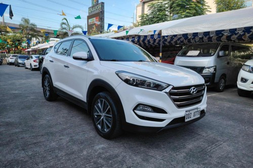 Second hand 2016 Hyundai Tucson 2.0L AT FWD Gas 