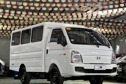 2nd Hand 2024 Hyundai H-100 2.5 CRDi 6MT (With A/C)