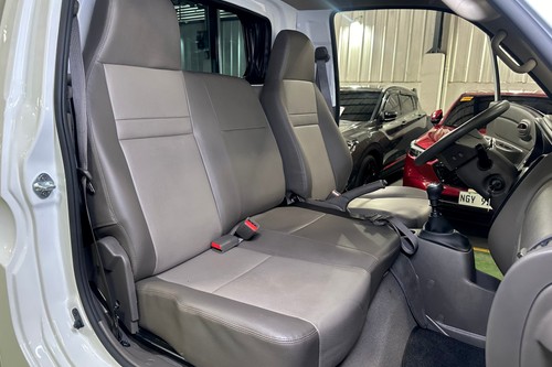 Used 2024 Hyundai H-100 2.5 CRDi 6MT (With A/C)