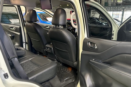 Used 2024 Nissan Terra 2.5L 4x2 VL AT