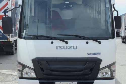 Used 2018 Isuzu QKR77 FB Body